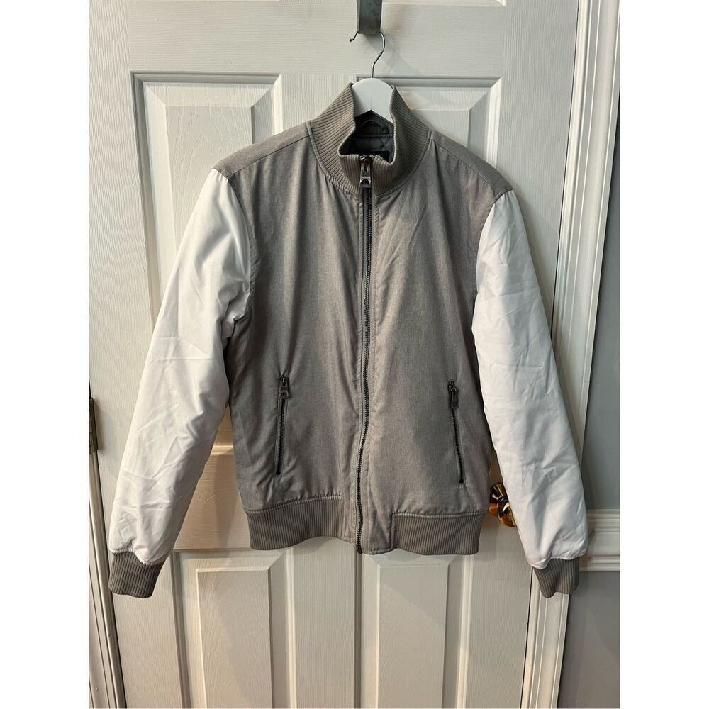 GUESS Mens White & Gray Color Block Zipper Varsity Jacket sz S EUC